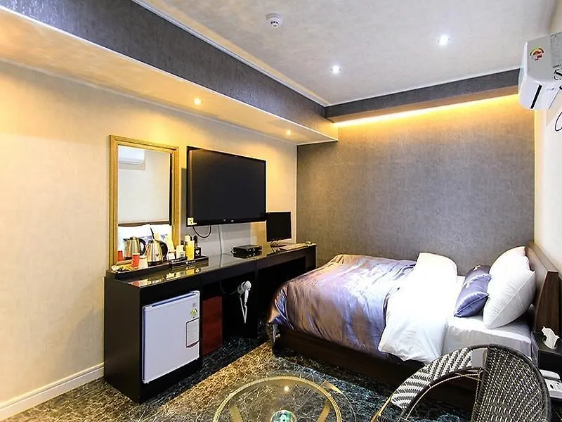 Ace One Motel Busan Hotel