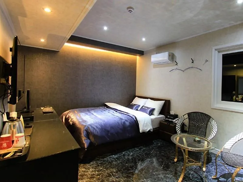 Ace One Motel Busan