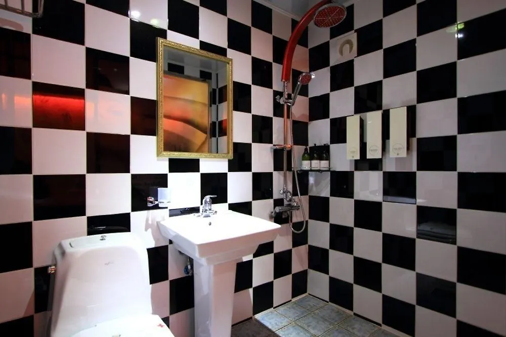Ace One Motel Busan