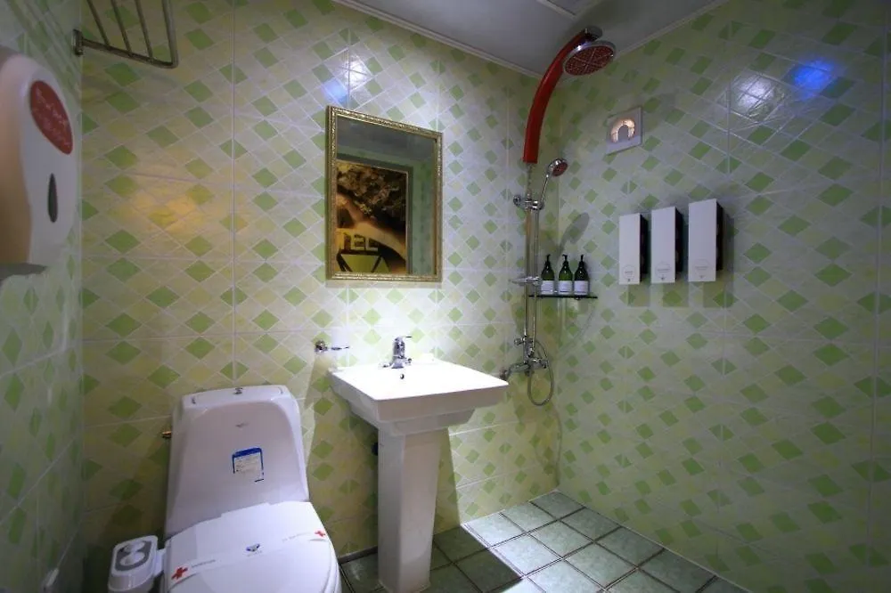 Ace One Motel Busan
